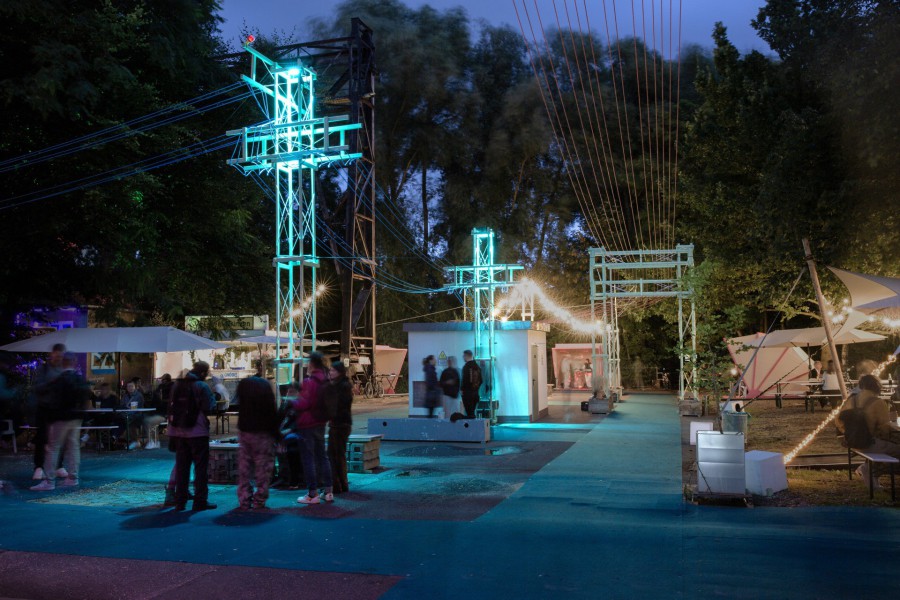 scenography for the festival garden of Internationales Sommerfestival Kampnagel by JASCHA&FRANZ